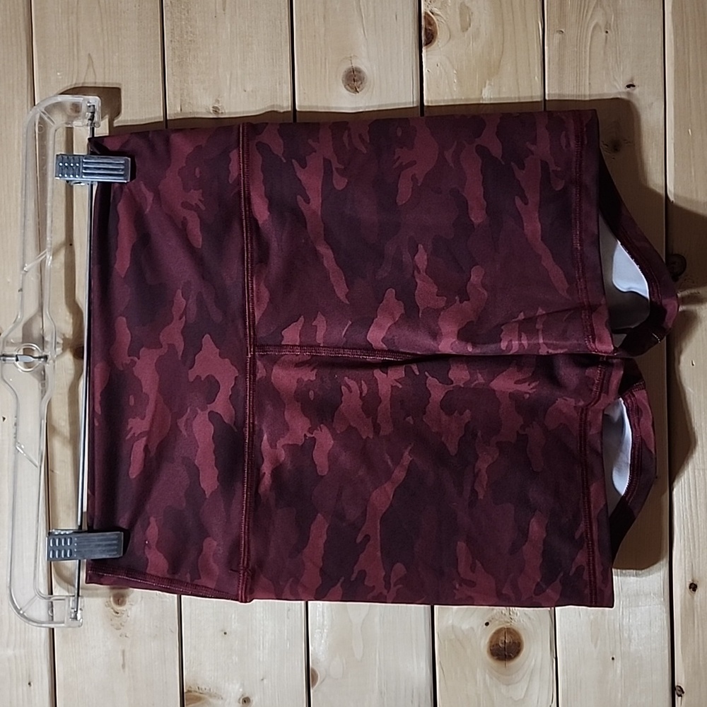 Fleo Camo Shorts Size Small